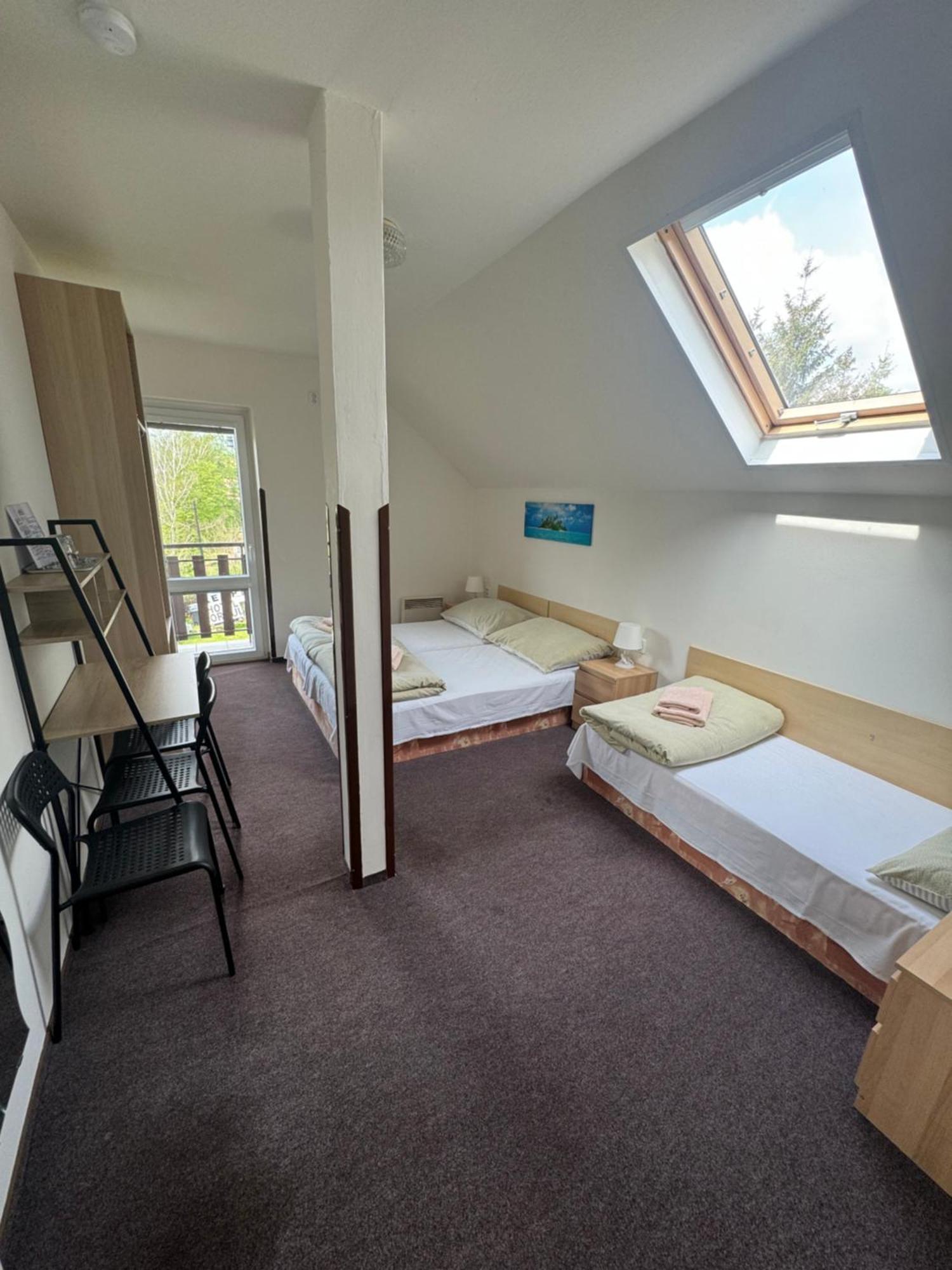Hotel Formule Decin Exterior photo