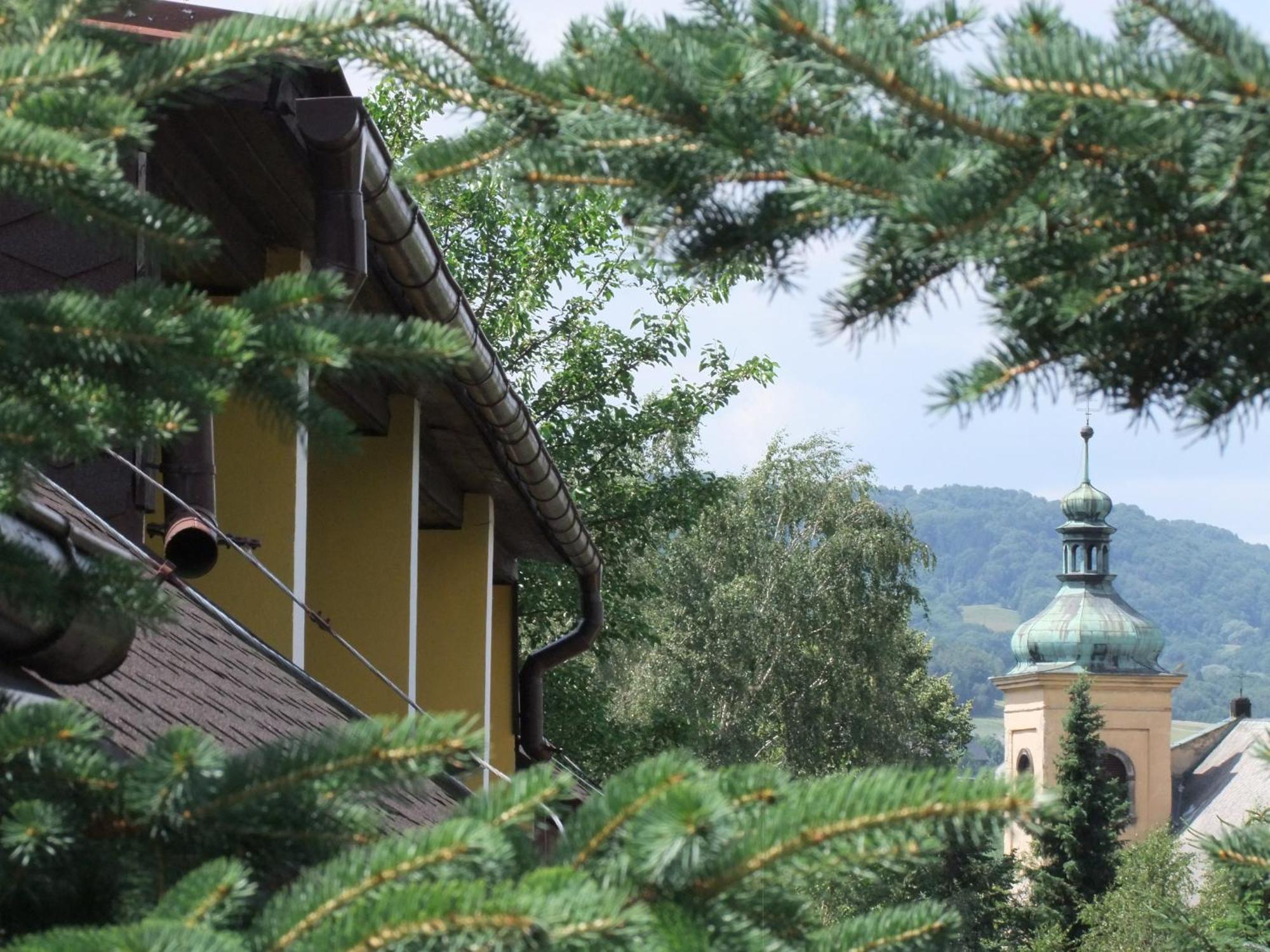 Hotel Formule Decin Exterior photo